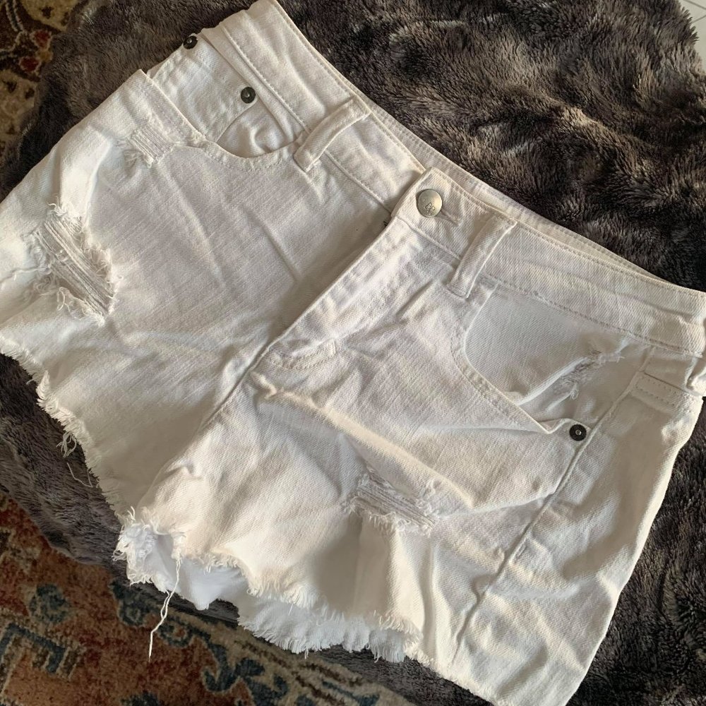 White denim rshorts